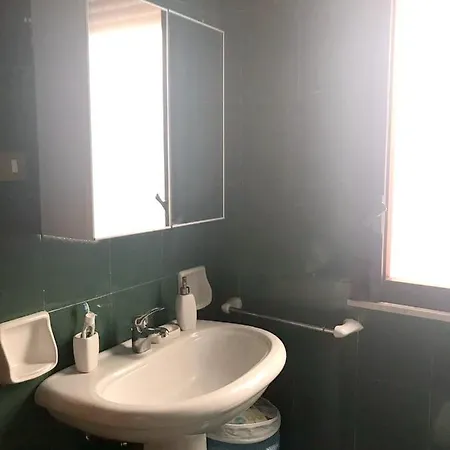 With 2 Bedrooms In Ustica 2 Km From The Apartment Isola di Ustica