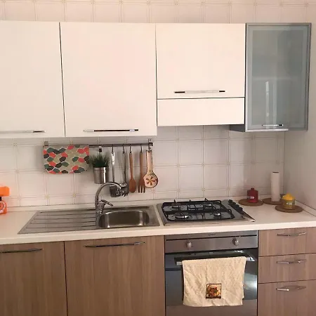 Apartment With 2 Bedrooms In Ustica 2 Km From The